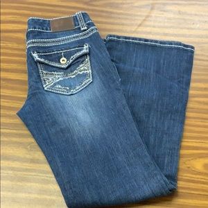 Maurice’s 3/4 Short Jeans